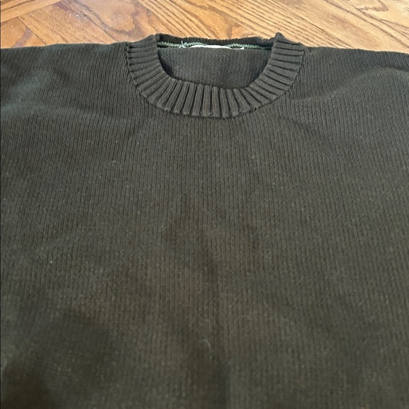 Men's J Crew Dark Green Sweater - Picture 2 of 4
